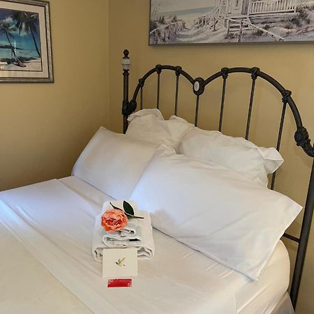 Cozy Room Near Airport & Highway Saint Louis Kültér fotó