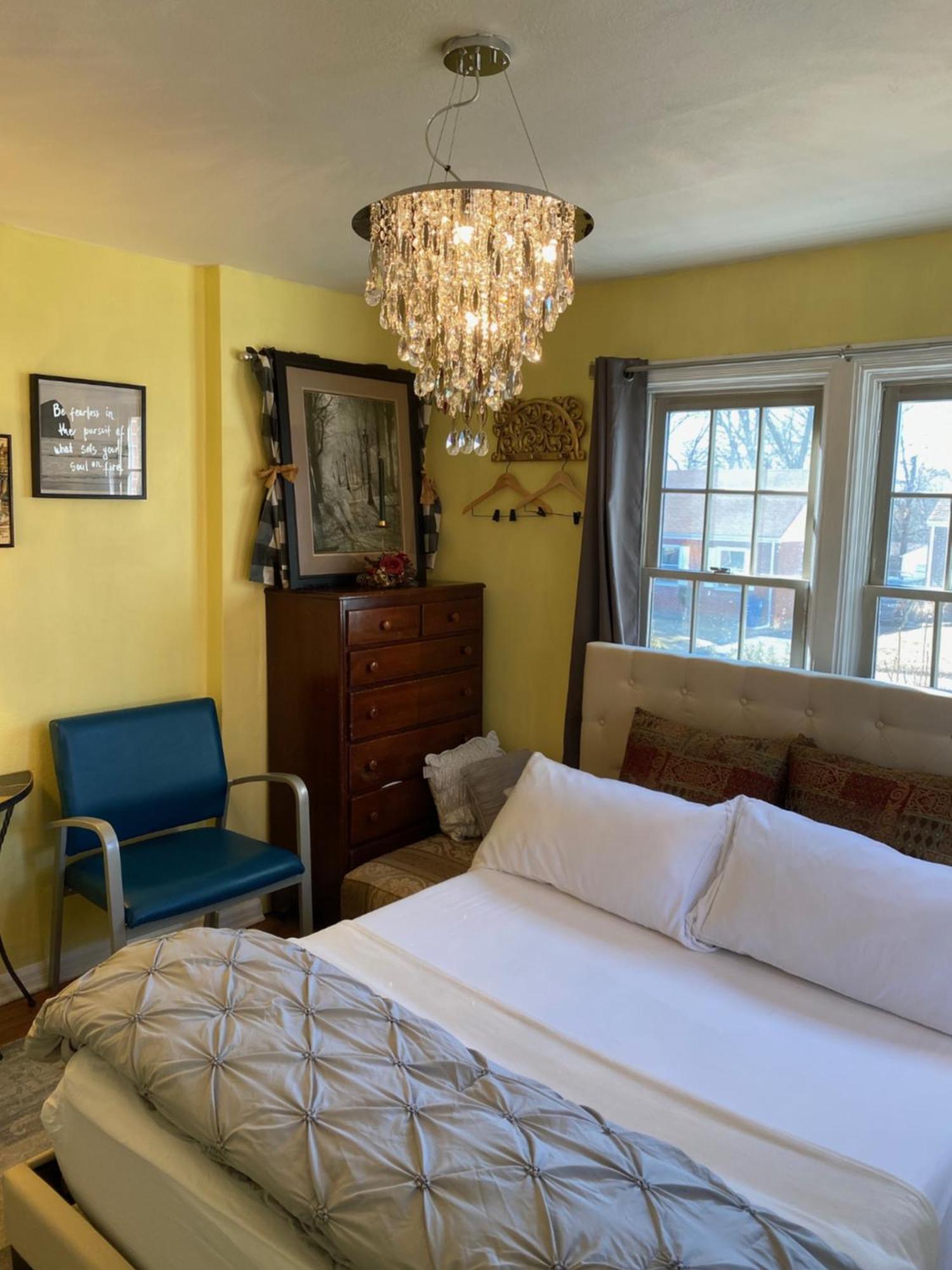 Cozy Room Near Airport & Highway Saint Louis Szoba fotó